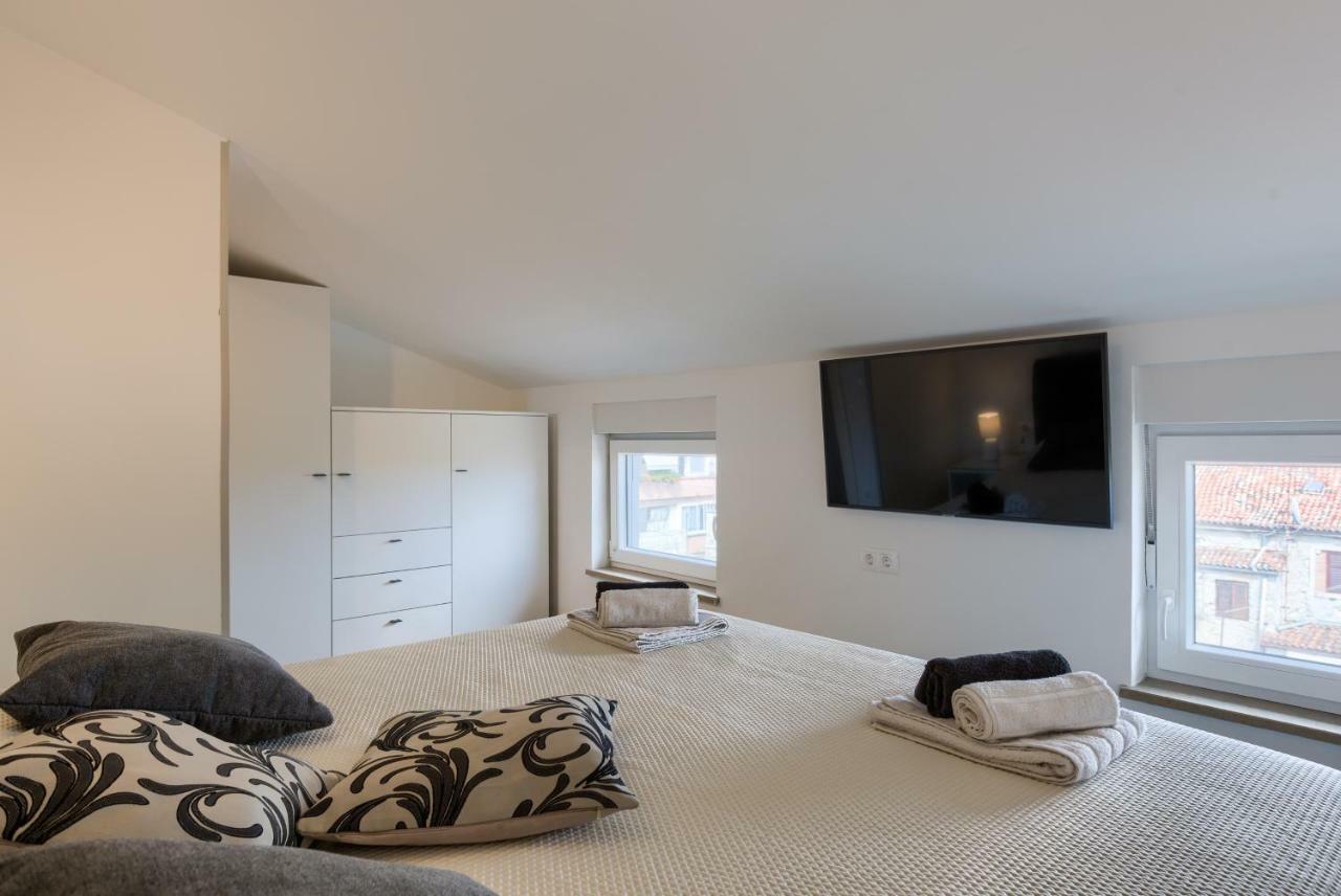 Apartments Dream In Arena 2 Pula Center Free Parking エクステリア 写真