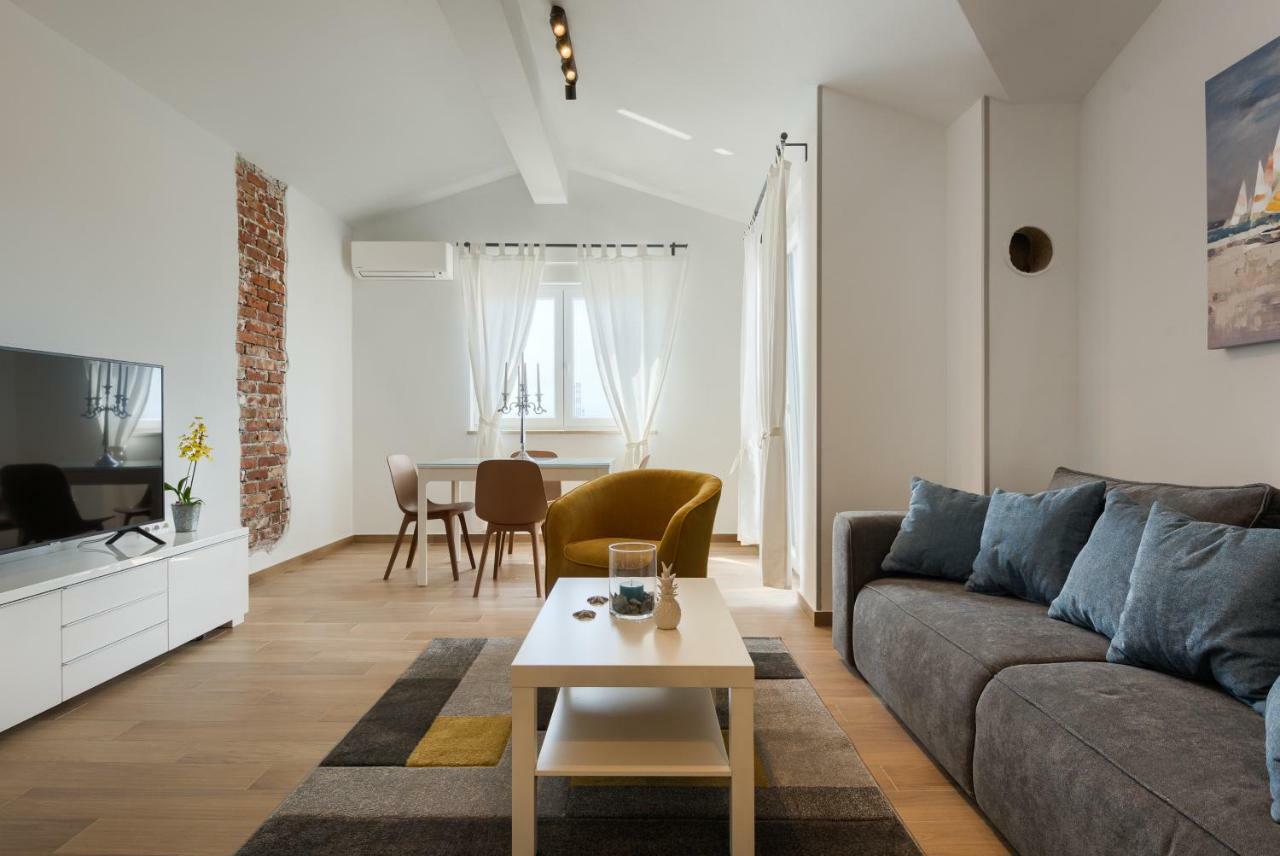 Apartments Dream In Arena 2 Pula Center Free Parking エクステリア 写真