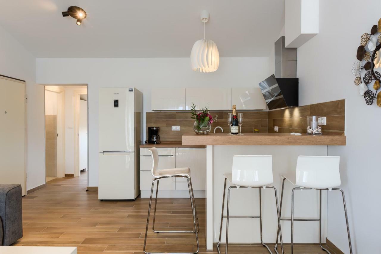 Apartments Dream In Arena 2 Pula Center Free Parking エクステリア 写真