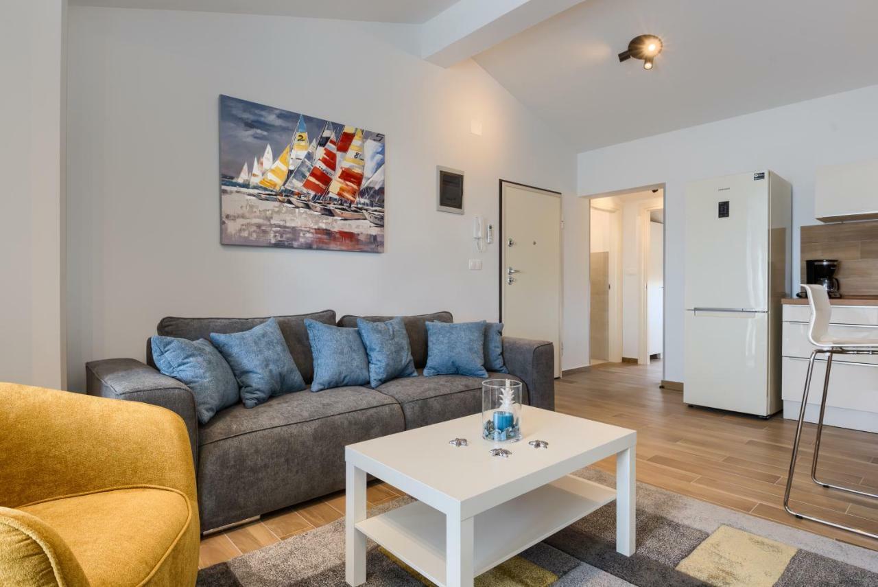 Apartments Dream In Arena 2 Pula Center Free Parking エクステリア 写真
